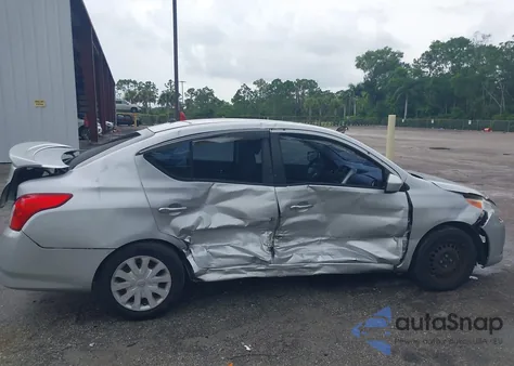 2016 Nissan Versa 1.6 S/1.6 S+/1.6 Sl/1.6 Sv из США, поврежденный, VIN 3N1CN7AP5GL820657